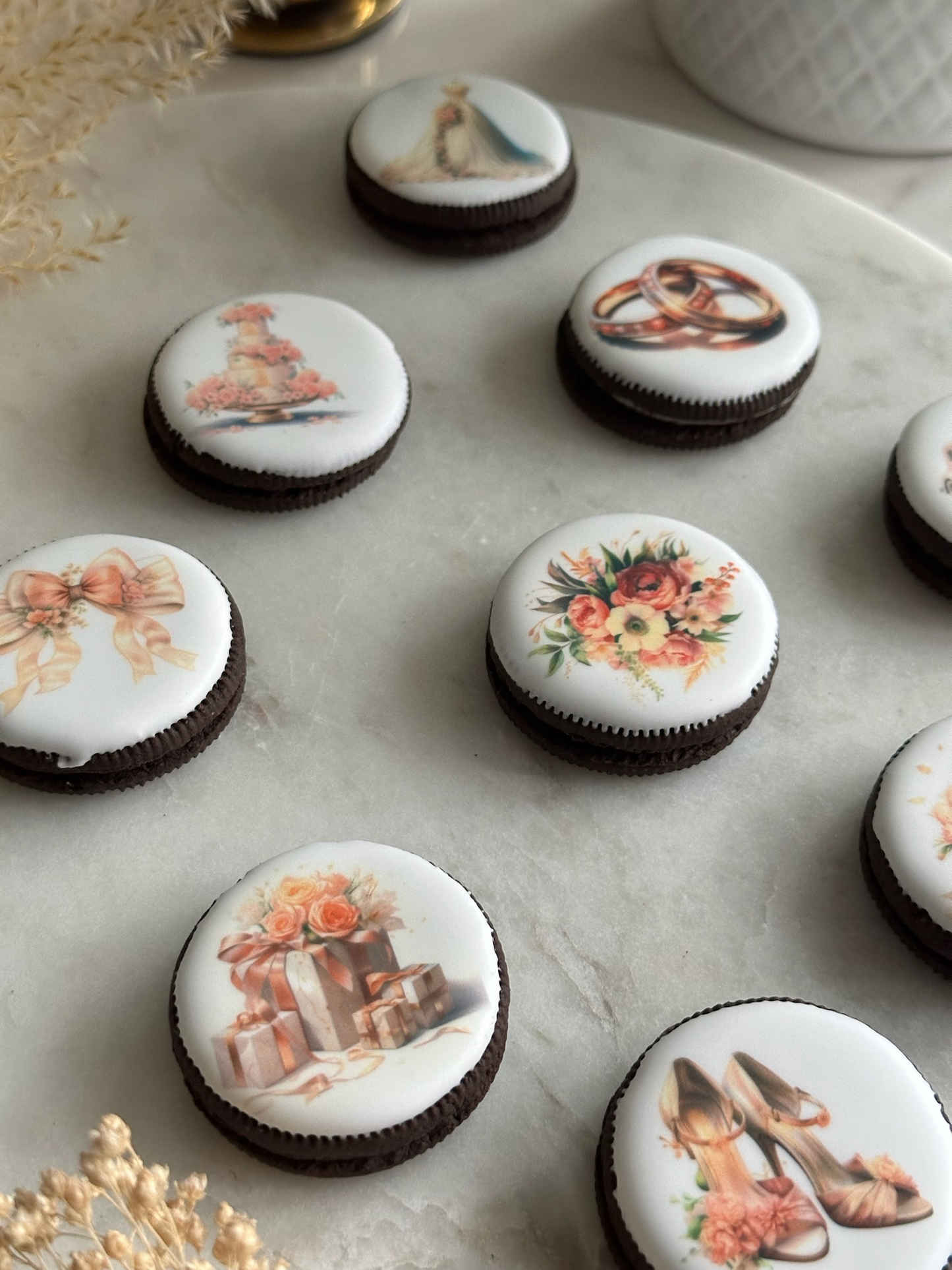 Medium Wedding Oreo Set of 9